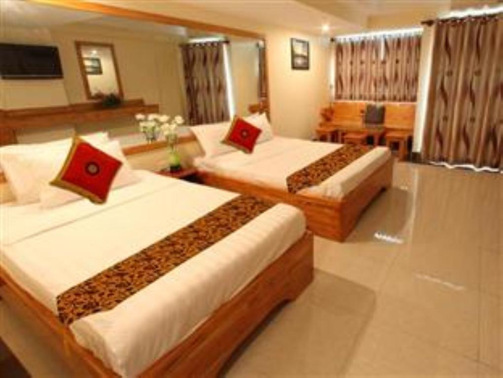 Lucky Star 2 Hotel Phnom Penh Bagian luar foto